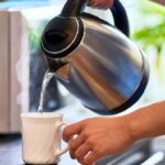 5 Rekomendasi Teko Listrik Terbaik