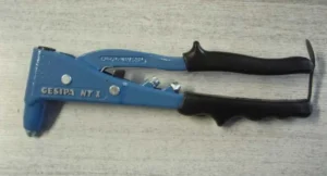 Tips Memilih Tang Rivet yang Tepat